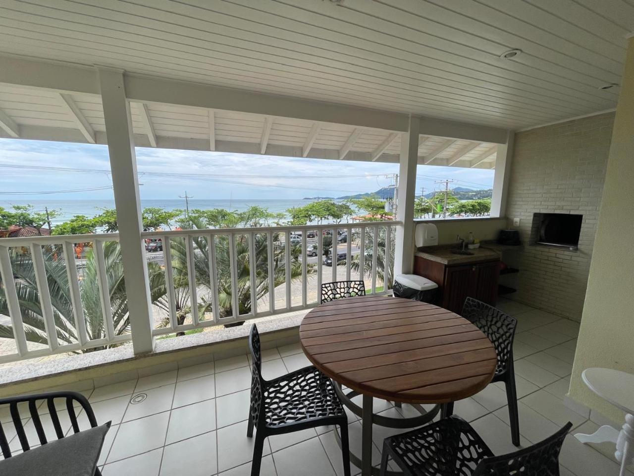 Apartamento Frente Mar Ubatuba Praia Grande Exteriör bild