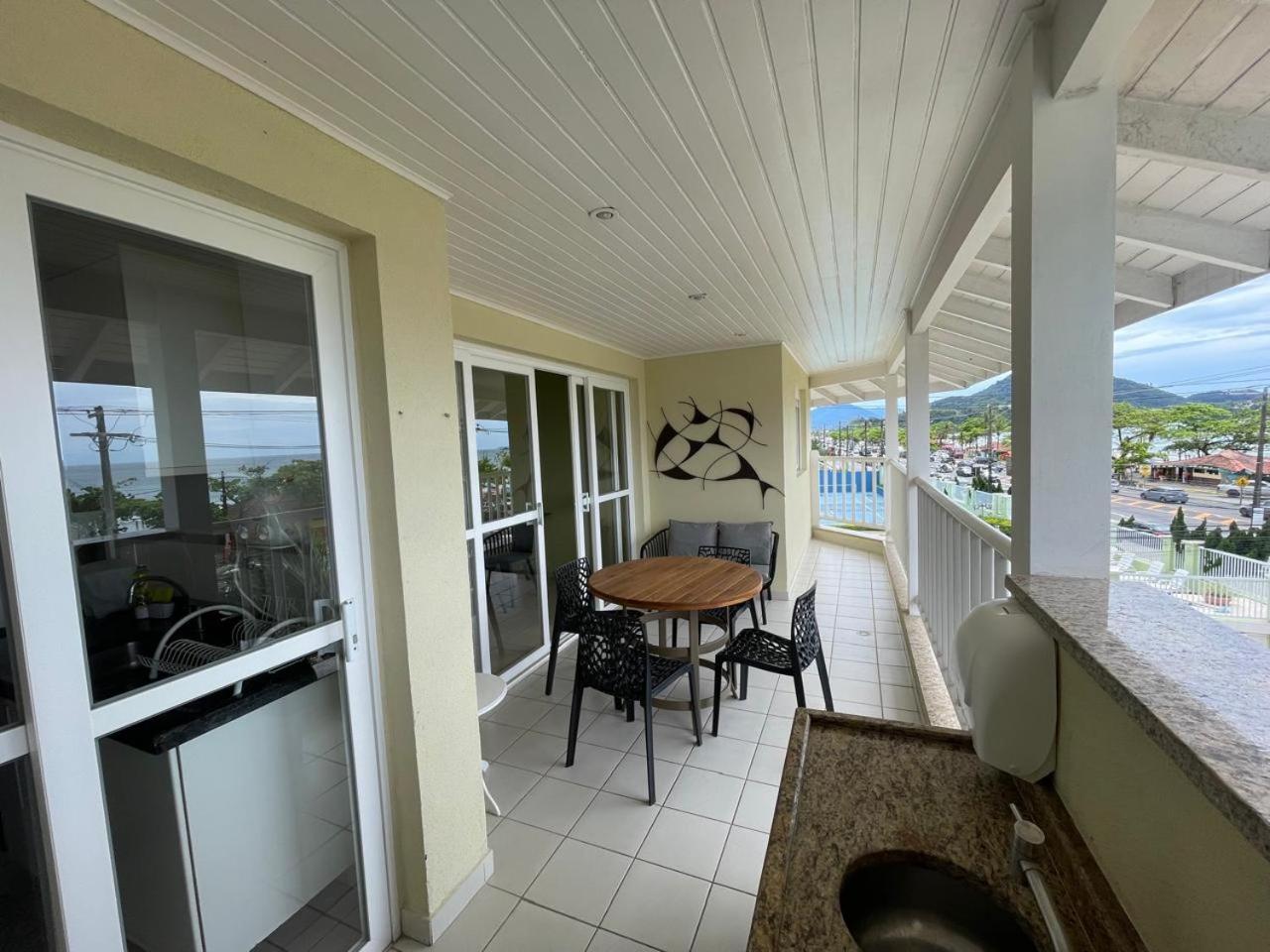 Apartamento Frente Mar Ubatuba Praia Grande Exteriör bild